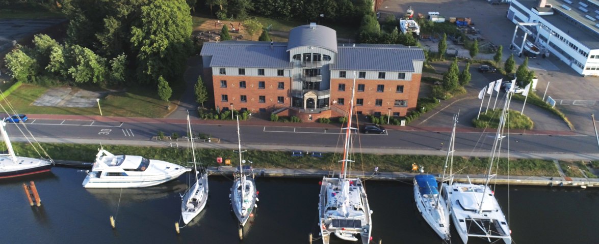 Au&szlig;enansicht der Jugendherberge, &copy; DJH-Landesverband Nordmark e.V.