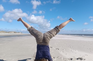 Yoga am Strand für alle Level, © Silke Bachner
