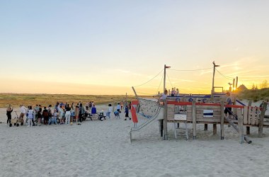 Wittdün - Strandspielplatz Spielschiff, © Kinka Tadsen