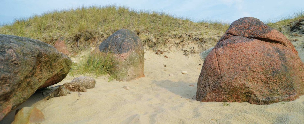 Nebel, Vogelkoje - Steinzeitgrab, &copy; AT