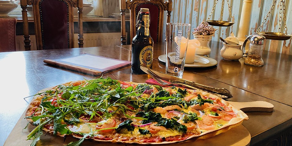 D&ouml;rnsk an K&ouml;&ouml;gem, &copy; D&ouml;rnsk an K&ouml;&ouml;gem