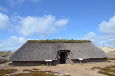 Nebel, Vogelkoje - eisenzeitliches Haus, © AT