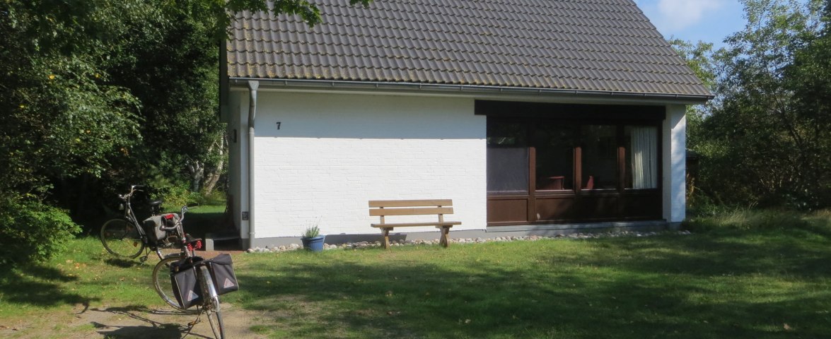 Westseite - Unser Ferienhaus für die grosse Familie  zwischen Heide, Wald und Dünen, © TOMAS