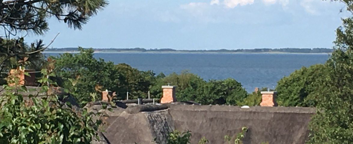 Ferienwohnung Nr.3 (bis 2 Personen): Blick nach Föhr, © TOMAS