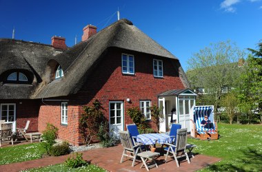 Hauseingang und Terrasse, © Wiebke Koll