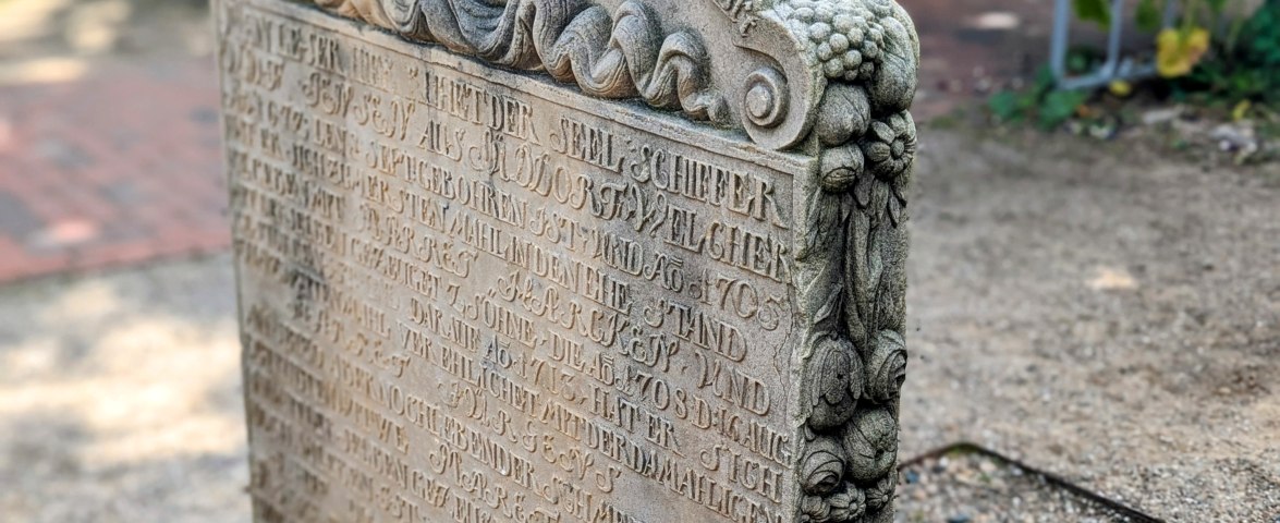 Grabstein des Hark Olufs, &copy; Lars Rickerts