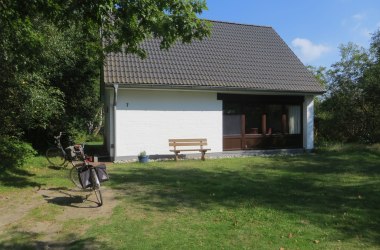 Westseite - Unser Ferienhaus für die grosse Familie  zwischen Heide, Wald und Dünen
