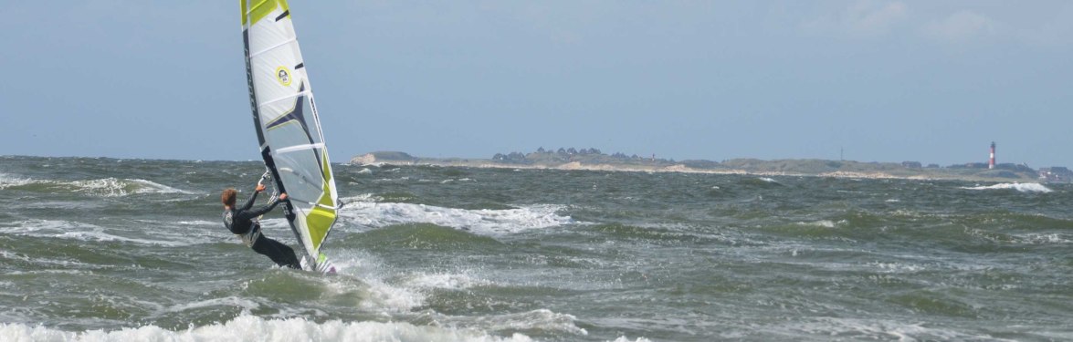Surfer-bei-Norddorf-Amrum, © Kai Quedens