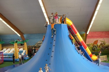Abenteuerland Amrum, Kletterberg, © Boyens Strand GbR