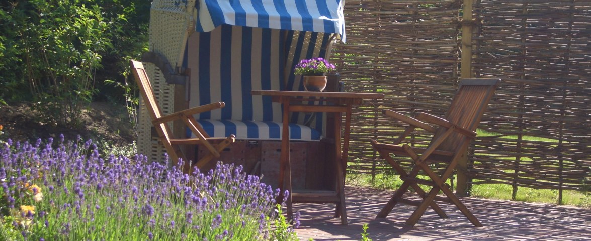 Terrasse vor dem Haus, © TOMAS