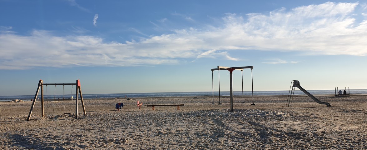Süddorf, Strandspielplatz, © AT
