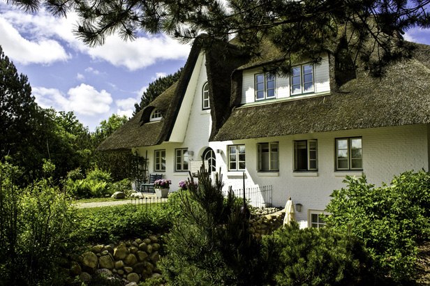 H&uuml;s Sommerinj, &copy; Tilgner
